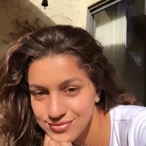 Meet your Posher, Sierra